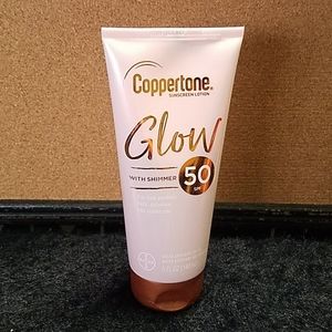 Coppertone glow with Shimmer spf50